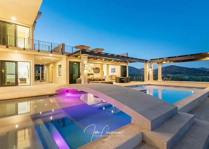 Alegria, El Altillo 54 * San José del Cabo